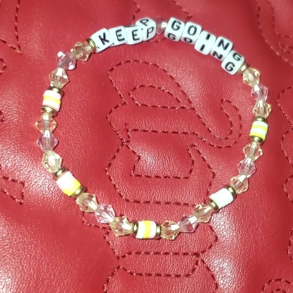 Jewelry - Inspirational Beaded Bracelet - Gold and White